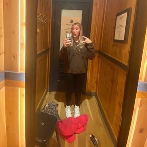 Meet your Posher, Brynn
